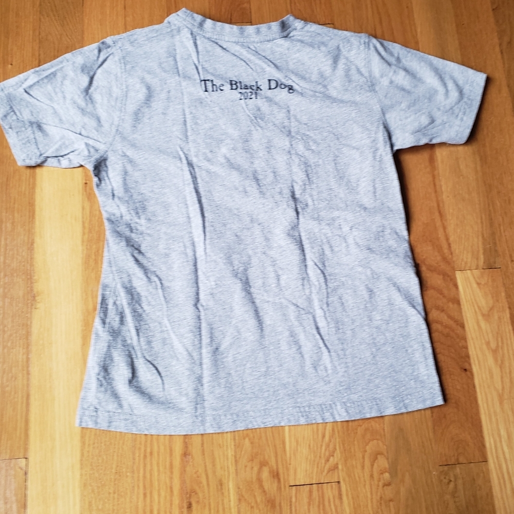 Shirt - Picture 2 of 3